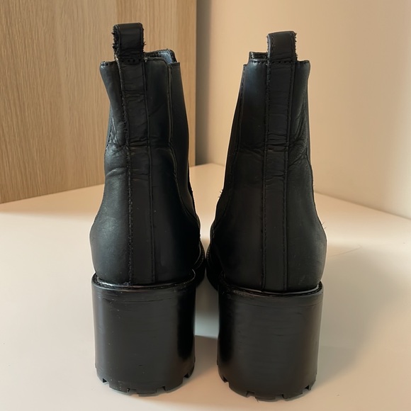 GIVING AWAY SOON. Thursday Boot Co.  Knockout High Heeled Chelsea Boot - Picture 5 of 7